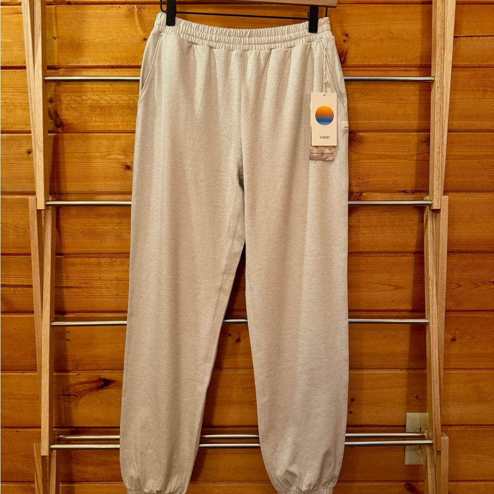 NWT Vuori Women's Boyfriend Jogger/Sweatpant - Salt Heather, XS